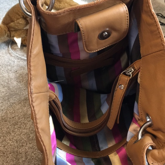 Tan purse - Picture 2 of 3